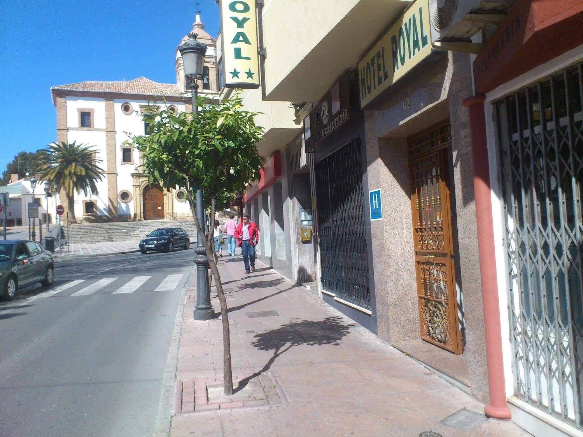 Royal Hotel 2*
